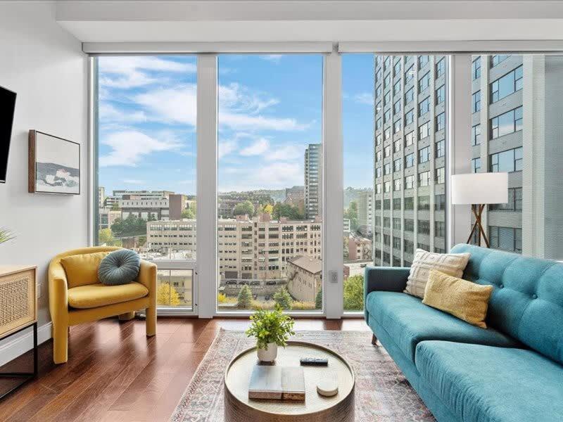 Cozysuites Roomy 1Br, Ppg Paints Arena, Pitts Pittsburgh Eksteriør bilde
