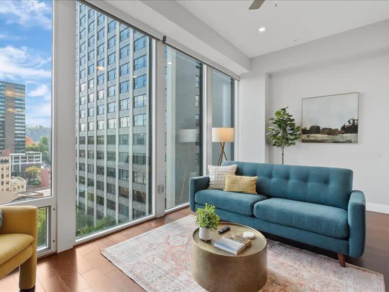 Cozysuites Roomy 1Br, Ppg Paints Arena, Pitts Pittsburgh Eksteriør bilde